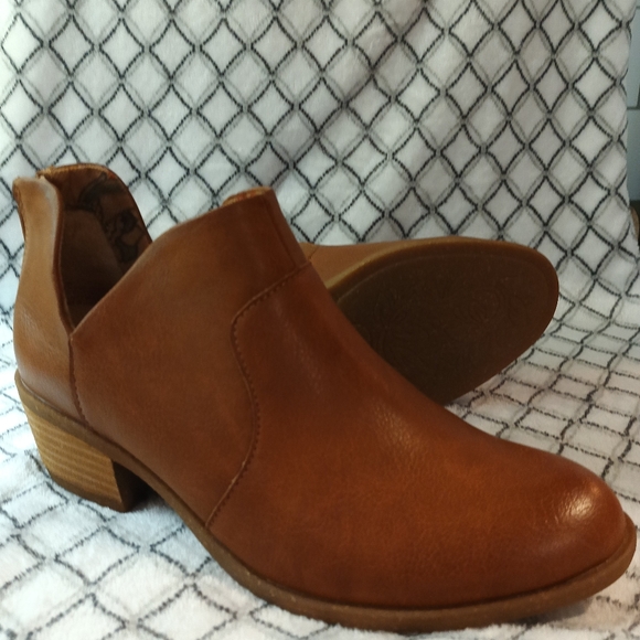 New!! B.o.c. camel bootie size 6.5 - Picture 9 of 10